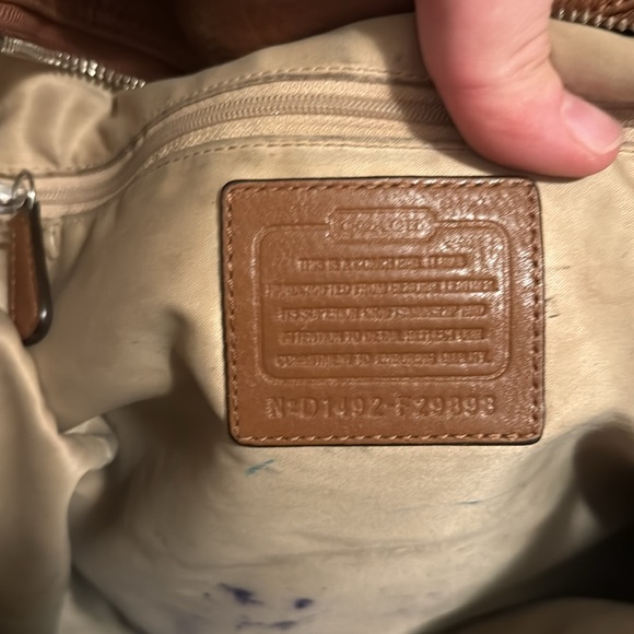 Coach Outlet Park Leather Carrie Tote - Picture 7 of 9